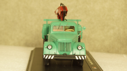 УралЗИС-355М внутризаводской тягач, TruckTyr 1:43