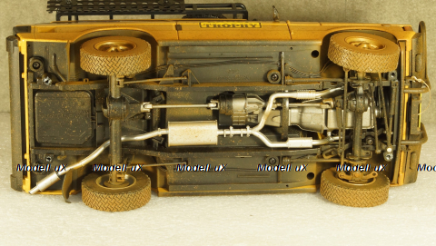 Range Rover Camel Trophy Papua New Guinea 1982 dirty version, ALM810110, Almost Real 1:18