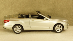 Mercedes E500 А207 cabrio 2009, 183541, Norev 1:18 