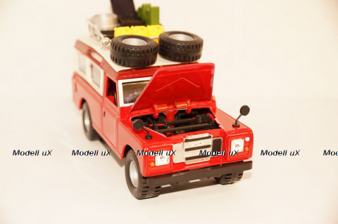 Land Rover serie 3 1:24