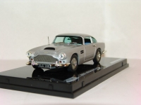 ASTON MARTIN DB4