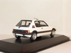 Peugeot 205 GTi  1990