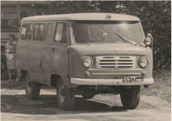 Уаз-450А, пассажирский 1965 г, 145024, DiP Models 1:43