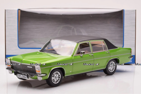 Opel Diplomat B 1969, green, MCG18337, MCG 1:18