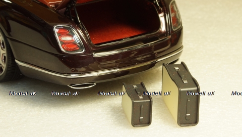 Bentley Mulsanne Grand Limousine by Mulliner, ALM830604, Almost Real 1:18