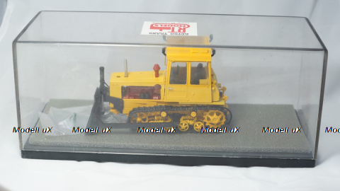 Трактор ДТ 75МЛ с отвалом 1986, RTM 1:43