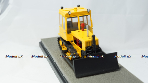Трактор ДТ 75МЛ с отвалом 1986, RTM 1:43