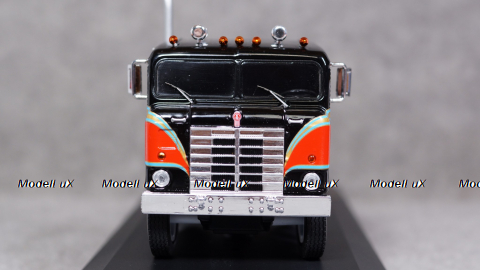 Kenworth Bullnose 1950 black/red, TR036, IXO 1:43