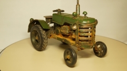 Трактор, Жестяная игрушка