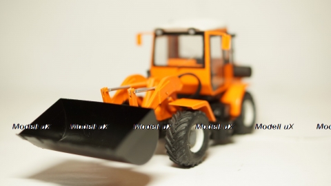 ХТЗ-156Б-09-03 погрузчик, Modellux 1:43