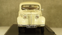 Renault Juvaquarte Break 300 kg , 1951, beige, 185260, Norev 1:18