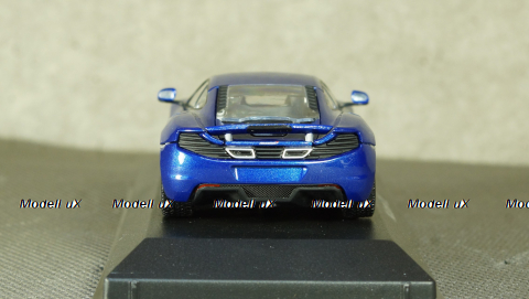 McLaren 12C  2011, Maxichamps 1:43