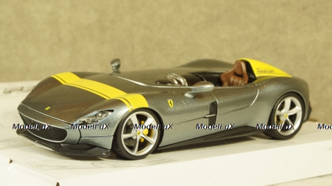 Ferrari Monza SP1 Metallic-Grey/Yellow, Burago 1:24