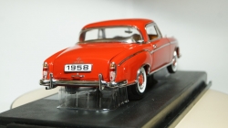 Mercedes 220 SE Coupe 1958, SunStar 1:18
