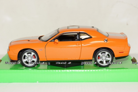 Dodge Challenger SRT, Welly 1:24