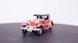 Машина, кабриолет с крышей