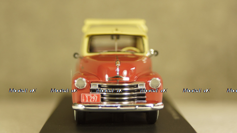 Chevrolet 3100 Suburban Maroon & Cream 1951, EMUS43085A, ESVAL Model 1:43