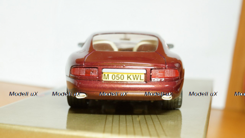 Aston Martin DB7, Guiloy 1:18