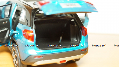 Suzuki Vitara 2016 SUV, Paudi 1:18