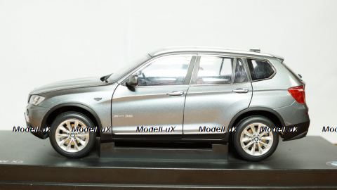 BMW X3 F25, Paragon 1:18