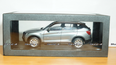 BMW X3 F25, Paragon 1:18