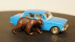 Фигурка Медведь