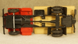 Зил 4331Ц красный/желтый, з-д Вега 1:43