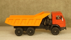 Камаз 5511 самосвал красный/оранжевый, Арек 1:43