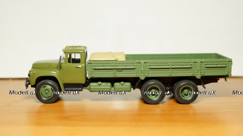 ЗИЛ 133Г1 бортовой хаки с грузом, СарЛаб 1:43