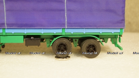 МАЗ-5205А полуприцеп с тентом, Viko models 1:43