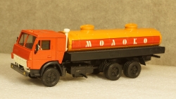 КамАЗ 53212 Молоко красный/оранжевый, Элекон 1:43 