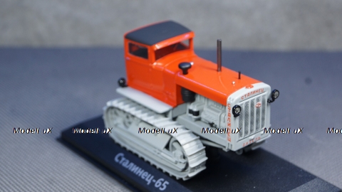 Сталинец 65 с кабиной от Газ-АА, Model43 1:43