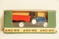 Амо Ф15, хром эмблема 