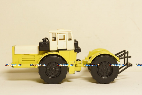 К-701 Кировец желтый, з-д Двигатель 1:43