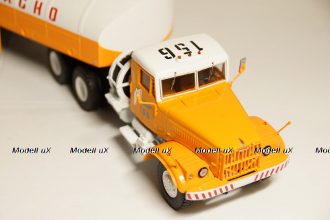 КРАЗ 258 с полуприцепом цистерной ТЗ-22 Аэрофлот, SSM7027 1:43