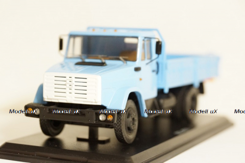 ЗИЛ 4331 бортовой (голубой), SSM1042