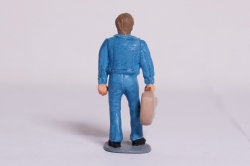 Фигурка Парень с гитарой Артель "Universal" 1:43