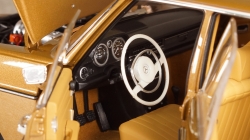 Mercedes 200/8 (W115) 1968, B66040665, Norev 1:18