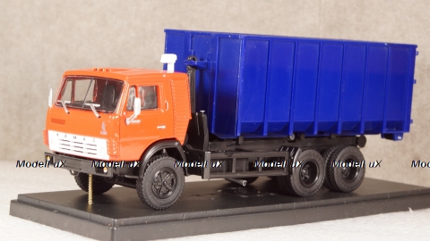 Камаз-53212 мусоровоз мультилифт, Modellux 1:43