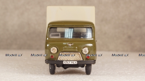 УАЗ-3303 бортовой с тентом, Конверсия 1:43
