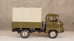 УАЗ-3303 бортовой с тентом, Конверсия 1:43