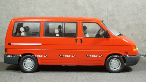 Volkswagen T4 Caravelle red, KK-Scale 1:18