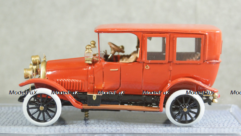 Руссо-Балт C 24-40 из штаба генерала А.А. Брусилова красный, Студия Колесо 1:43