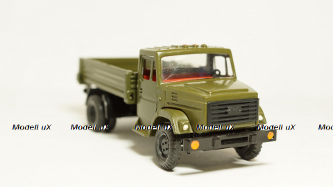 Зил 4331 бортовой хаки Декабрь 1986