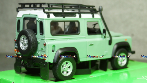 Land Rover Defender зеленый/белый, Welly 1:24
