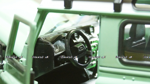 Land Rover Defender зеленый/белый, Welly 1:24