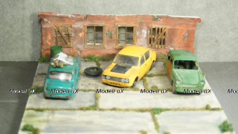 Диорама с тремя машинами, Modellux 1:43