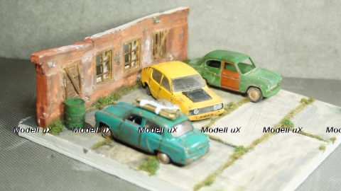 Диорама с тремя машинами, Modellux 1:43