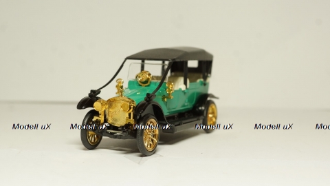 Руссо Балт С24-40 А22  09.1985 зеленый, 1:43