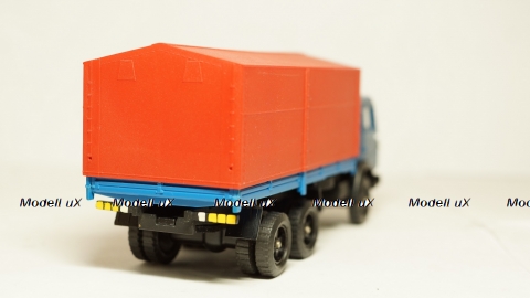 Камаз 5320 с тентом на резине синий/красный